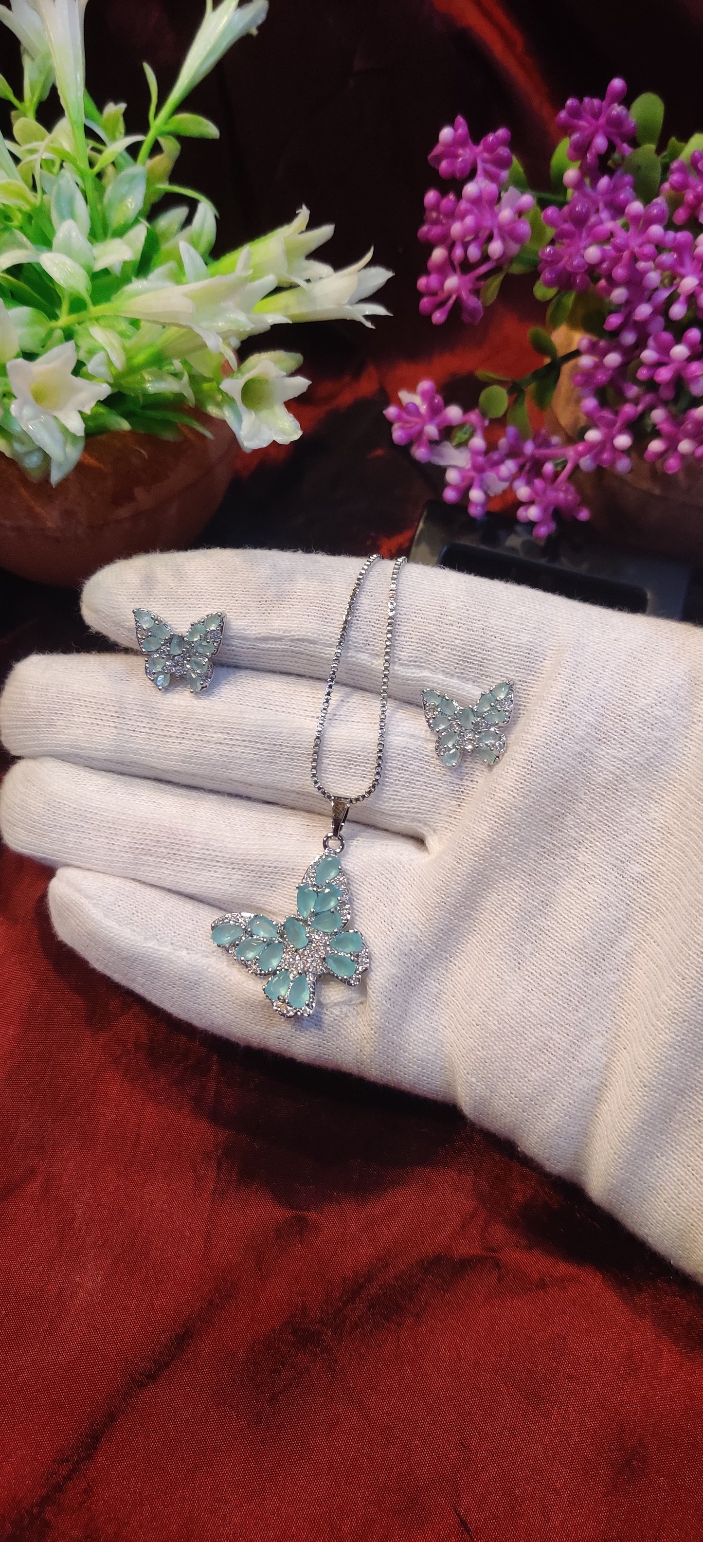 Elegant Butterfly Pendant & Stud Earrings Set – Mint Green Crystal Design