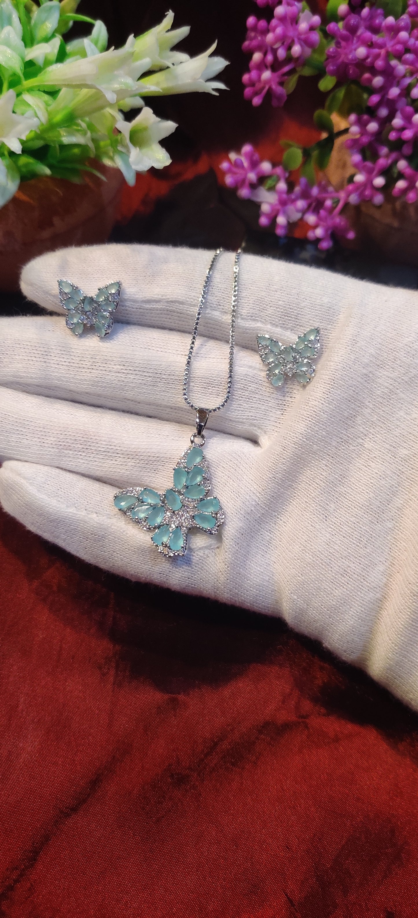 Elegant Butterfly Pendant & Stud Earrings Set – Mint Green Crystal Design