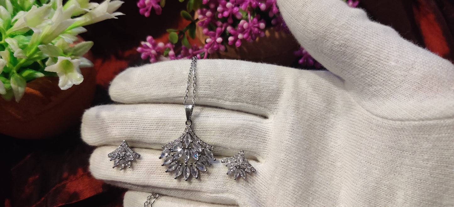 Elegant Fan Cluster Pendant Set – Necklace & Earrings (Silver-Tone with Cubic Zirconia)